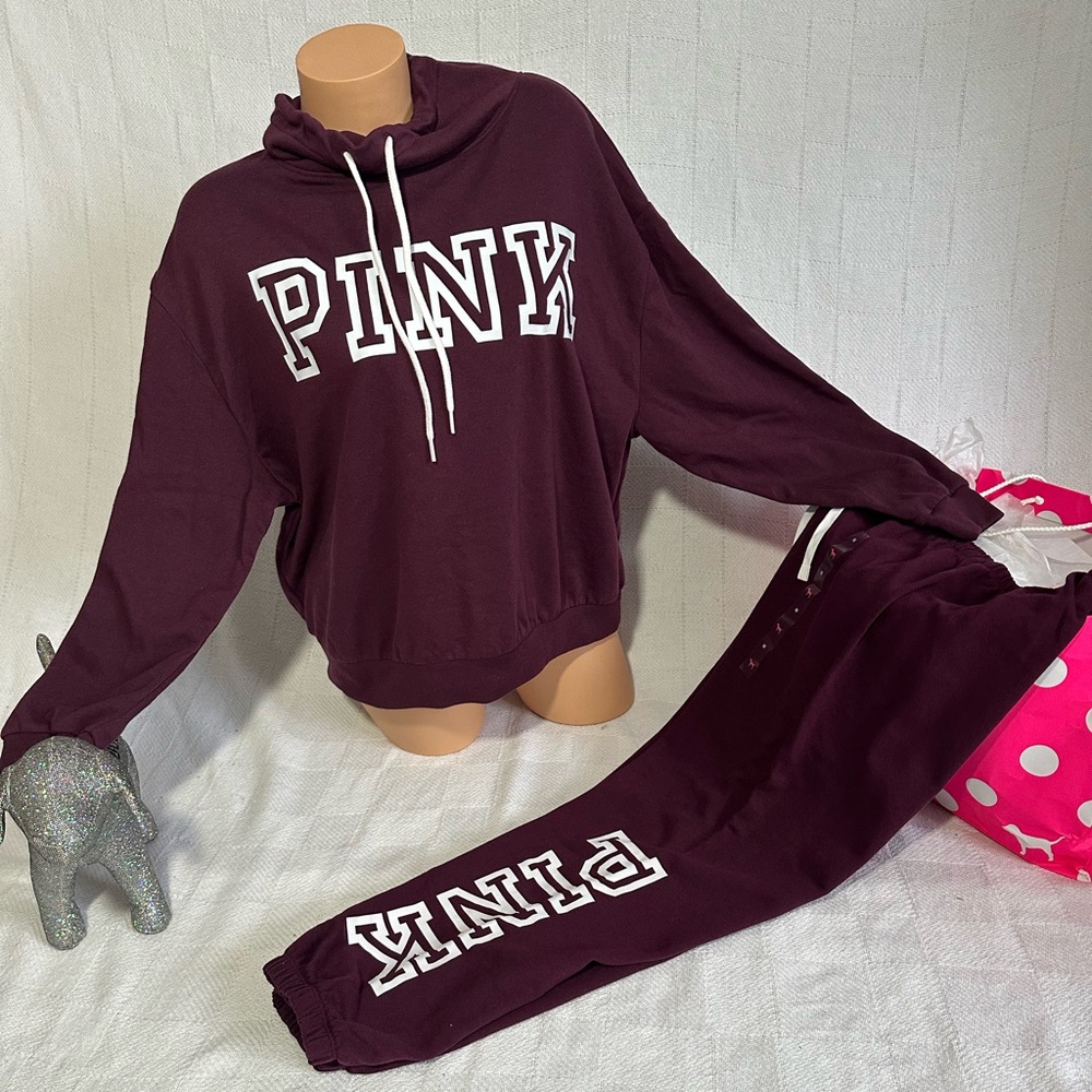 NWT VS PINK EVERYDAY LOUNGE SET